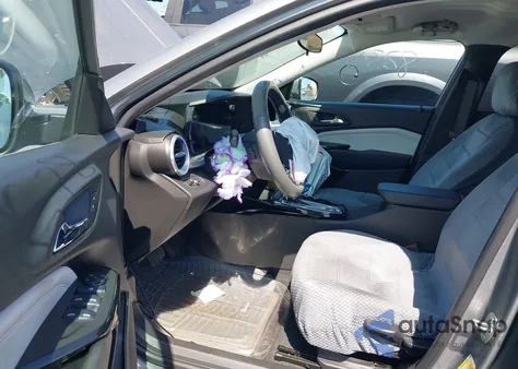 2025 Chevrolet Trax Fwd Lt from USA, damaged, VIN KL77LHEP7SC037538